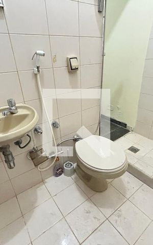 Casa à venda com 156m², 4 quartos e 1 vagaBanheiro 1