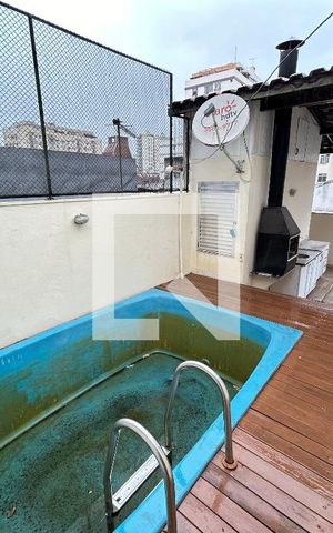 Casa à venda com 156m², 4 quartos e 1 vagaPiscina