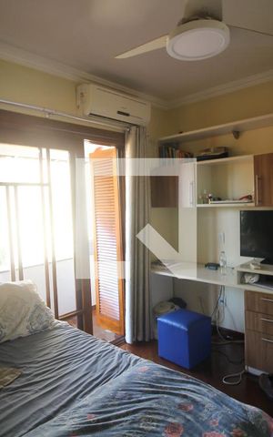 Casa à venda com 280m², 3 quartos e 2 vagas Casa à venda com 280m², 3 quartos e 2 vagasQuarto 1