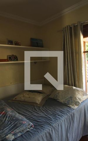 Casa à venda com 280m², 3 quartos e 2 vagas Casa à venda com 280m², 3 quartos e 2 vagasQuarto 1