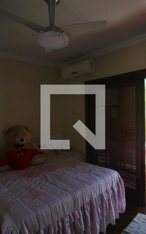 Casa à venda com 280m², 3 quartos e 2 vagas Casa à venda com 280m², 3 quartos e 2 vagasQuarto 2