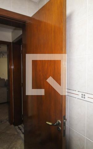 Casa à venda com 280m², 3 quartos e 2 vagas Casa à venda com 280m², 3 quartos e 2 vagasLavabo