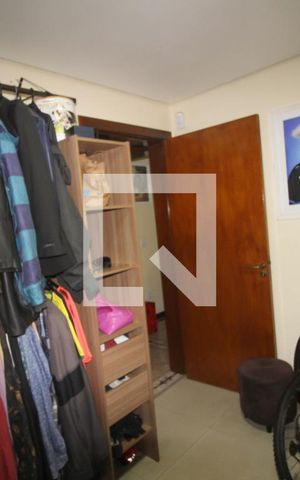 Casa à venda com 280m², 3 quartos e 2 vagas Casa à venda com 280m², 3 quartos e 2 vagasEscritório