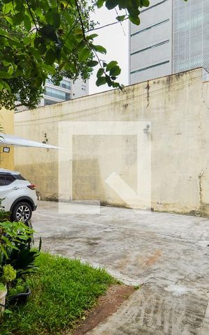 Casa à venda com 550m², 8 quartos e 8 vagasGaragem