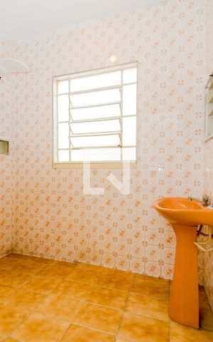Casa à venda com 550m², 8 quartos e 8 vagasBanheiro Social 1