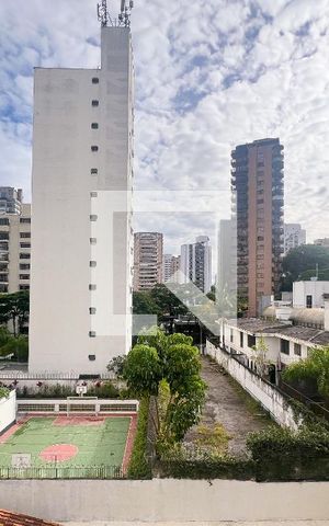 Apartamento à venda com 150m², 3 quartos e 2 vagasVista