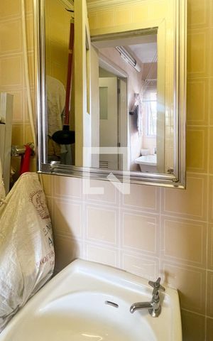 Apartamento à venda com 150m², 3 quartos e 2 vagasBanheiro de Serviço