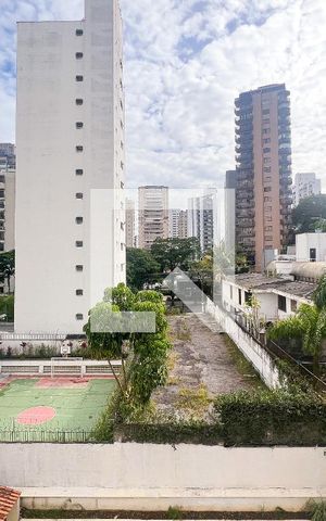Apartamento à venda com 150m², 3 quartos e 2 vagasVista
