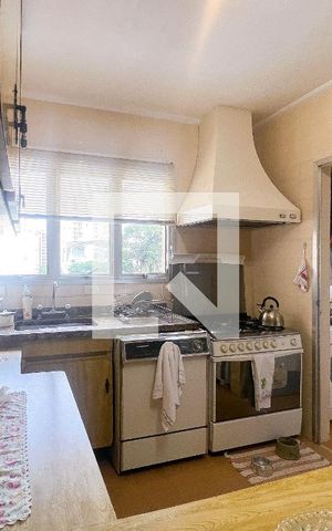 Apartamento à venda com 150m², 3 quartos e 2 vagasCozinha
