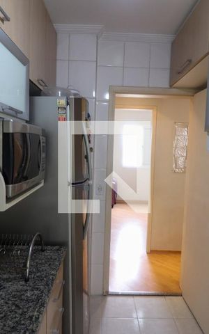 Apartamento à venda com 72m², 3 quartos e 2 vagas Apartamento à venda com 72m², 3 quartos e 2 vagasCozinha