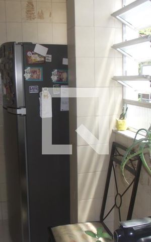 Apartamento à venda com 75m², 2 quartos e 1 vagaCozinha 