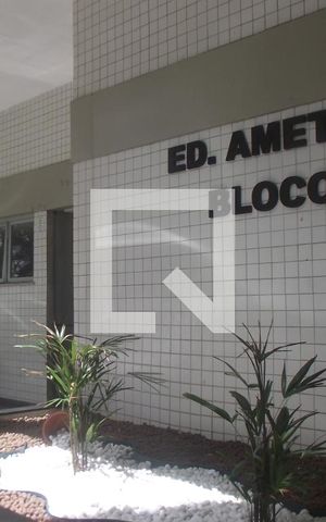 Apartamento à venda com 75m², 2 quartos e 1 vagaÁrea comum
