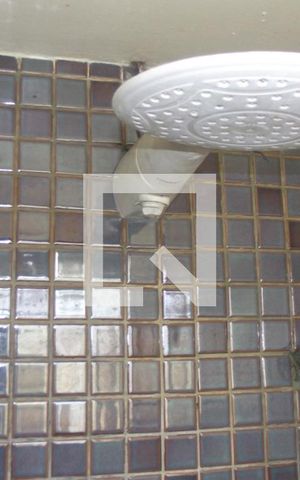 Apartamento à venda com 75m², 2 quartos e 1 vagaBanheiro 