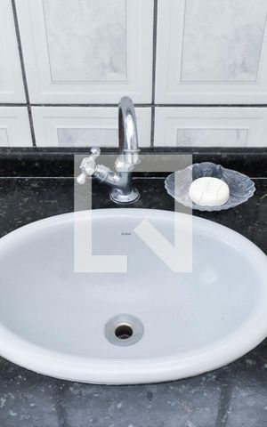 Casa à venda com 135m², 3 quartos e 3 vagas Casa à venda com 135m², 3 quartos e 3 vagasBanheiro 1