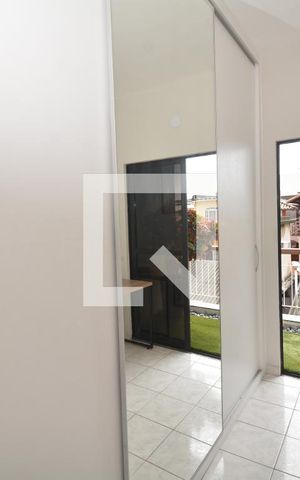 Casa à venda com 64m², 2 quartos e 2 vagasQuarto 2 do Segundo Piso