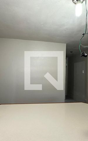 Casa à venda com 243m², 5 quartos e 2 vagasSala 2