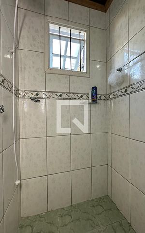 Casa à venda com 243m², 5 quartos e 2 vagasBox do Banheiro Social