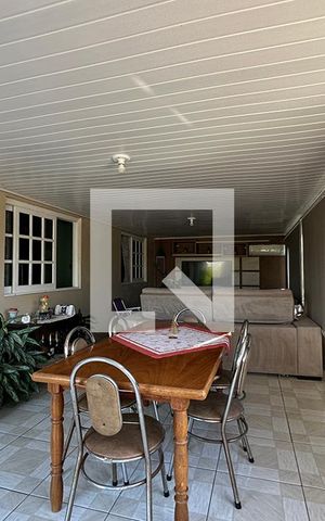 Casa à venda com 243m², 5 quartos e 2 vagasSala de Jantar