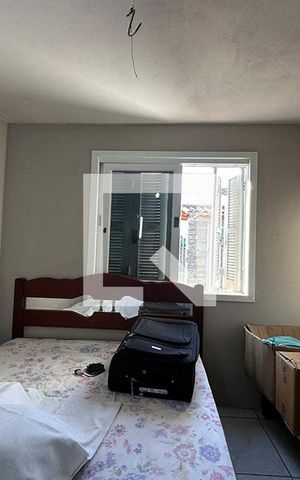 Casa à venda com 243m², 5 quartos e 2 vagasQuarto 4