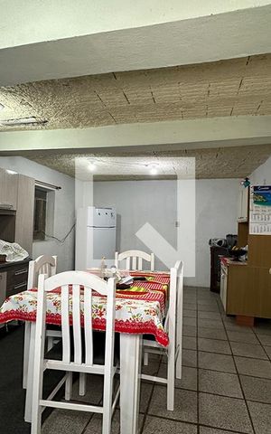 Casa à venda com 243m², 5 quartos e 2 vagasCozinha 2