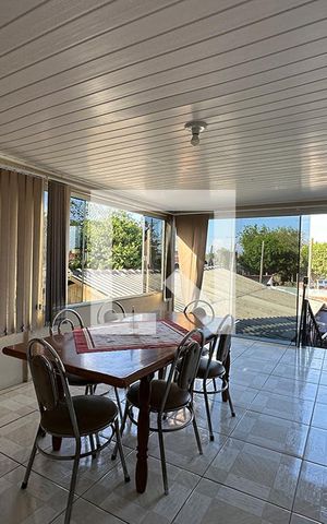 Casa à venda com 243m², 5 quartos e 2 vagasSala de Jantar