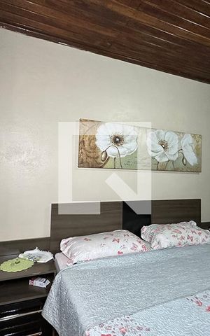 Casa à venda com 243m², 5 quartos e 2 vagasQuarto 1 - Suíte