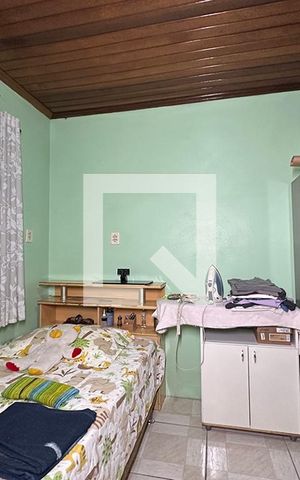 Casa à venda com 243m², 5 quartos e 2 vagasQuarto 3