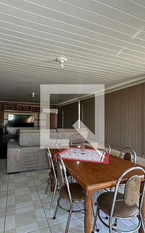 Casa à venda com 243m², 5 quartos e 2 vagasSala de Jantar