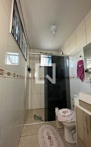 Casa à venda com 243m², 5 quartos e 2 vagasBanheiro da Suíte