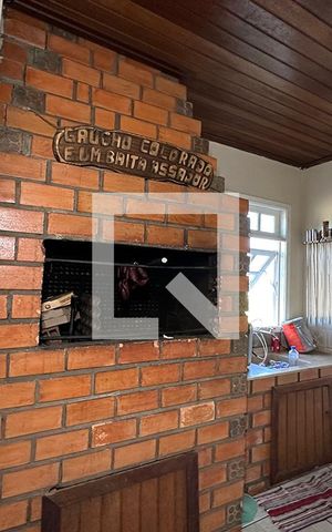Casa à venda com 243m², 5 quartos e 2 vagasChurrasqueira