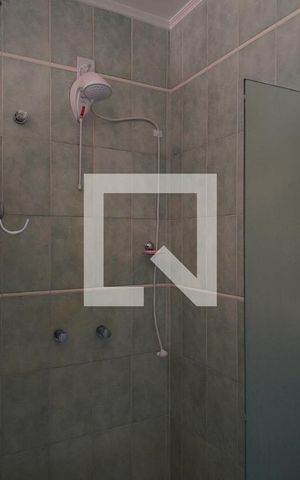 Casa à venda com 184m², 3 quartos e 2 vagasBanheiro Corredor