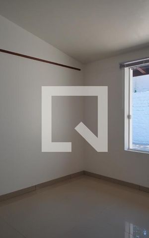 Casa à venda com 184m², 3 quartos e 2 vagasSuíte