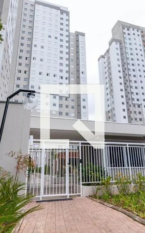Apartamento para alugar com 41m², 2 quartos e 1 vaga Apartamento para alugar com 41m², 2 quartos e 1 vagaFachado do condomínio