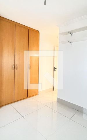Apartamento à venda com 60m², 2 quartos e 2 vagasQuarto 2 - Suíte