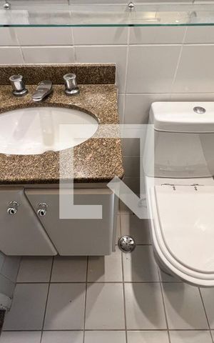 Apartamento à venda com 60m², 2 quartos e 2 vagasBanheiro do Quarto 2