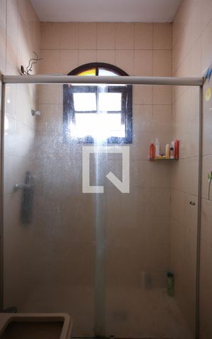 Casa à venda com 360m², 4 quartos e 2 vagasBanheiro Social 2 andar