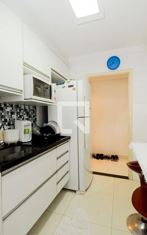 Apartamento à venda com 75m², 3 quartos e 2 vagasCozinha