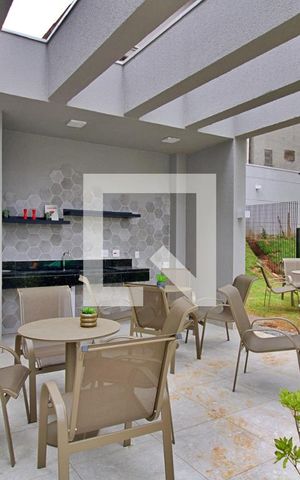 Apartamento à venda com 36m², 2 quartos e sem vaga Apartamento à venda com 36m², 2 quartos e sem vagaÁrea comum - Churrasqueira
