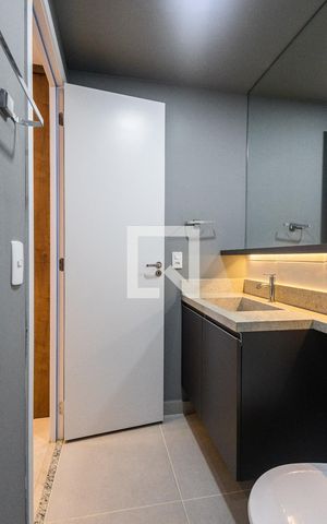 Apartamento para alugar com 32m², 1 quarto e sem vagaBanheiro da Suíte