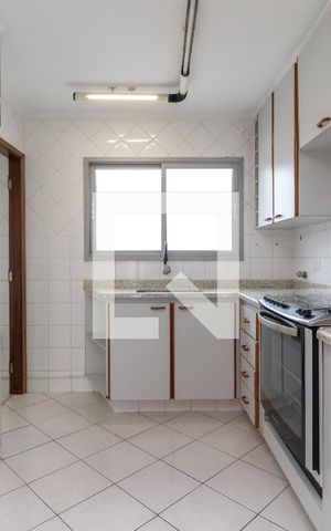 Apartamento à venda com 121m², 3 quartos e 2 vagasCozinha