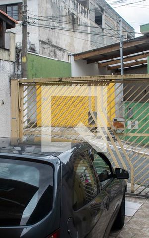 Casa à venda com 120m², 3 quartos e 2 vagas Casa à venda com 120m², 3 quartos e 2 vagasGaragem