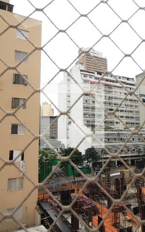 Apartamento à venda com 65m², 1 quarto e sem vagaVista