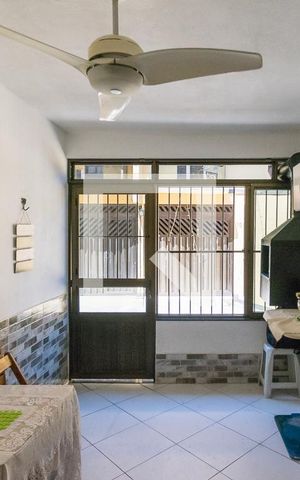 Casa de condomínio à venda com 68m², 2 quartos e 1 vaga Casa de condomínio à venda com 68m², 2 quartos e 1 vagaVista da Cozinha