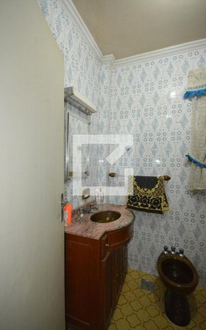 Apartamento à venda com 105m², 3 quartos e 1 vagaBanheiro da  Suite