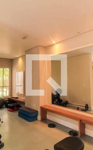 Apartamento para alugar com 65m², 2 quartos e 1 vaga Apartamento para alugar com 65m², 2 quartos e 1 vagaÁrea comum - Academia