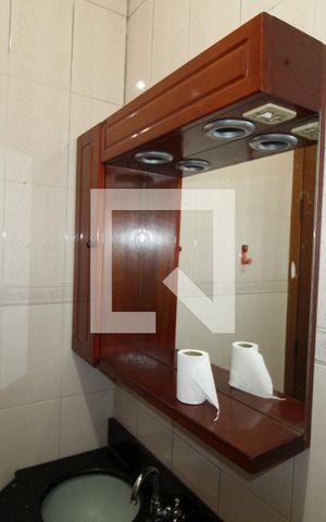 Casa à venda com 280m², 3 quartos e 4 vagasBanheiro 2