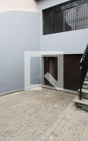 Casa à venda com 280m², 3 quartos e 4 vagasGaragem