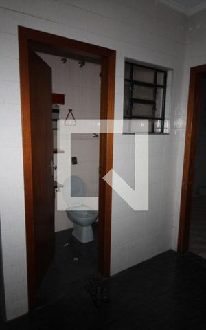 Casa à venda com 280m², 3 quartos e 4 vagasÁrea de Serviço