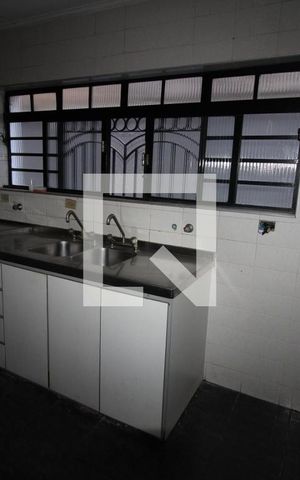 Casa à venda com 280m², 3 quartos e 4 vagasCozinha