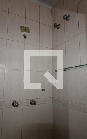 Casa à venda com 280m², 3 quartos e 4 vagasBanheiro Suite 2